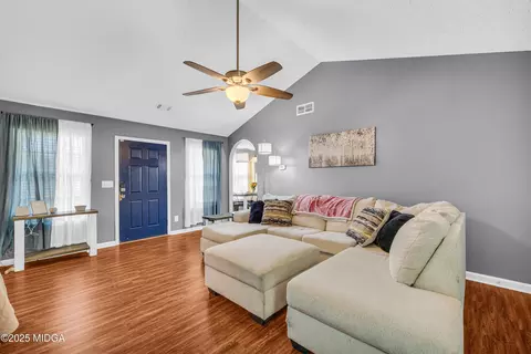 520 Arcadia Ct, Monroe, GA 30655 photo 11