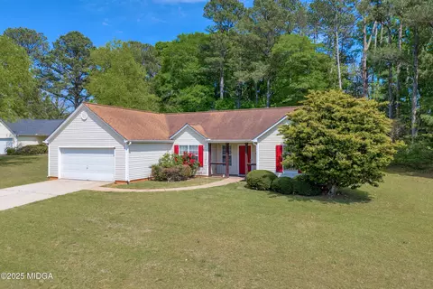 520 Arcadia Ct, Monroe, GA 30655 photo 2