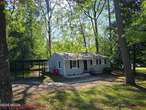 4117 Eden Dr, Macon, GA 31204