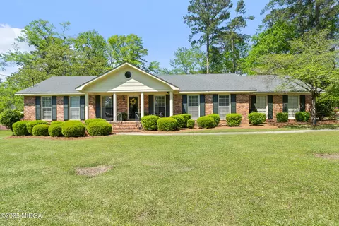 4625 Glenwood Dr, Macon, GA 31210