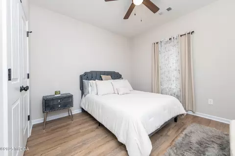 Bedroom - 206 Hill Ln, Perry, GA 31069 photo 2 of 13