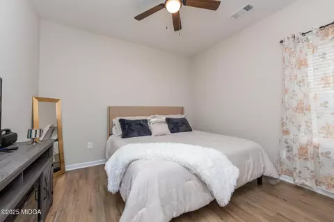 Bedroom - 206 Hill Ln, Perry, GA 31069 photo 6 of 13