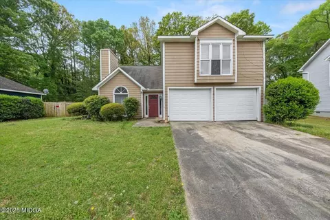 103 Chadwick Dr, Macon, GA 31210