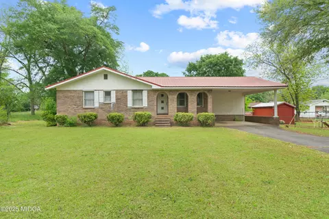 112 Carl Vinson Rd SE, Milledgeville, GA 31061