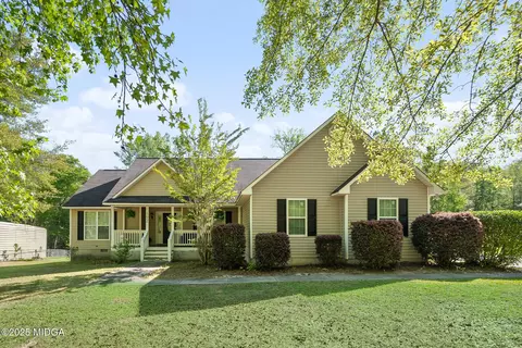 192 Whitaker Rd, Macon, GA 31211