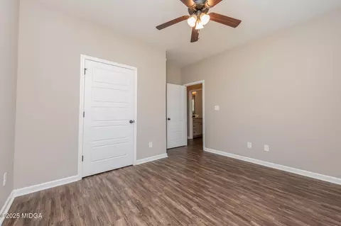 310 New Hope Dr, Perry, GA 31069 photo 10