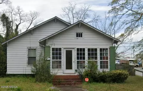 3092 Ridge Ave, Macon, GA 31204