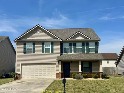 233 Amelia Dr, Byron, GA 31008