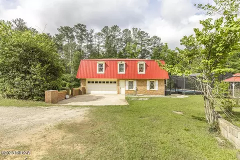 133 Searcy Dr, Juliette, GA 31046