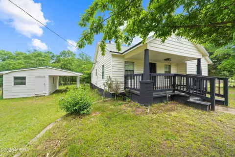 Exterior - 1512 Ga Highway 22 E, Haddock, GA 31033 photo 2 of 5