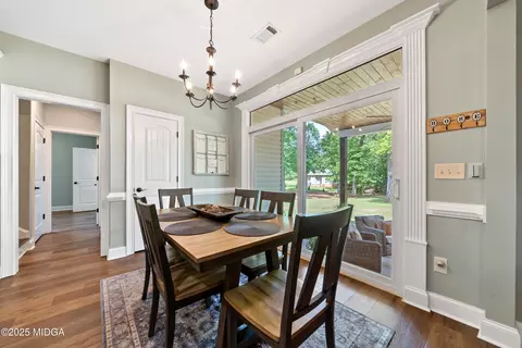 104 Old Oak Dr, Forsyth, GA 31029 photo 9