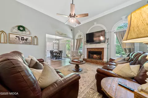 104 Old Oak Dr, Forsyth, GA 31029 photo 21