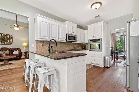 104 Old Oak Dr, Forsyth, GA 31029 photo 15