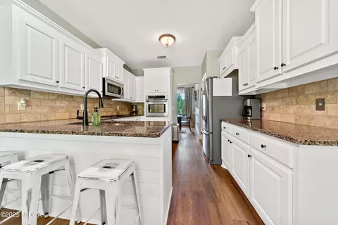 104 Old Oak Dr, Forsyth, GA 31029 photo 10