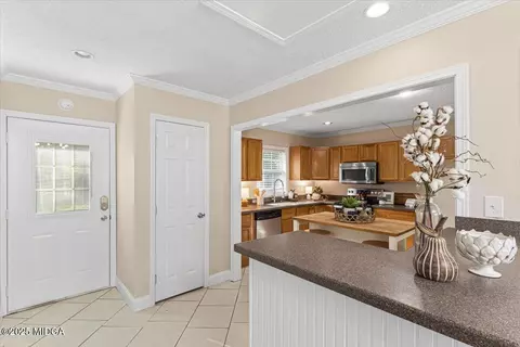 Entry Way - 1305 Davis Ave, Perry, GA 31069 photo 2 of 3