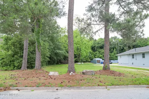 1131 James St, Macon, GA 31204