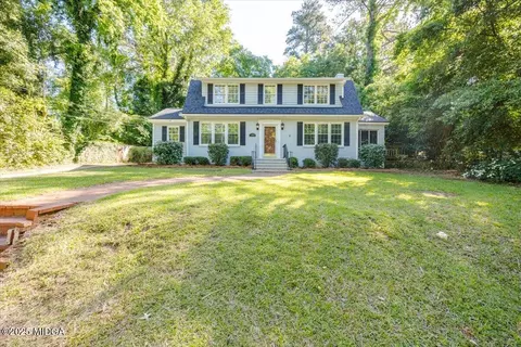 1243 Nottingham Dr, Macon, GA 31211