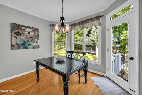 Dining - 770 River Cove Dr, Dacula, GA 30019 photo 5 of 6