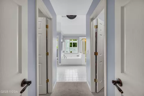 Entry Way - 770 River Cove Dr, Dacula, GA 30019 photo 2 of 2