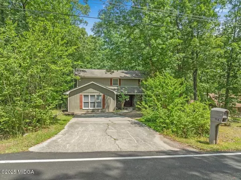 Exterior - 1114 King Arthur Dr, Macon, GA 31220 photo 3 of 7