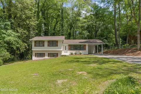 2907 Southshore Dr, Macon, GA 31204
