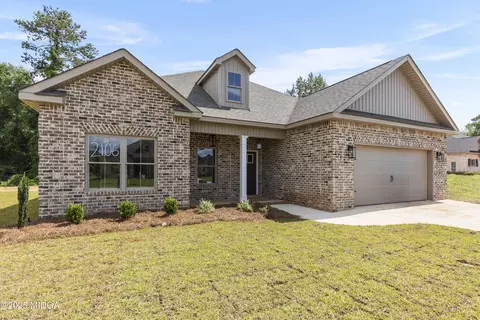 207 Willowbrook Ln, Kathleen, GA 31047