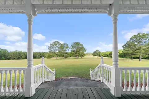 Exterior - 837 Pope Rd, Roberta, GA 31078 photo 2 of 3
