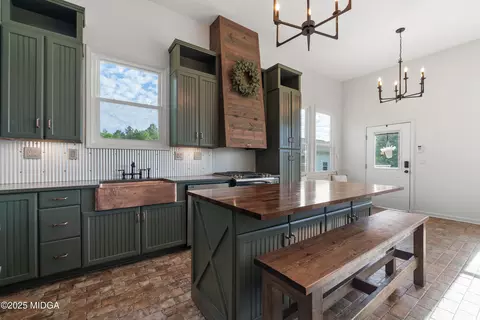 Kitchen - 837 Pope Rd, Roberta, GA 31078 photo 1 of 4