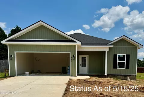 332 Laurel Woods Dr, Warner Robins, GA 31088