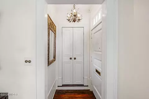 Entry Way - 261 Calloway Dr, Macon, GA 31204 photo 1 of 3