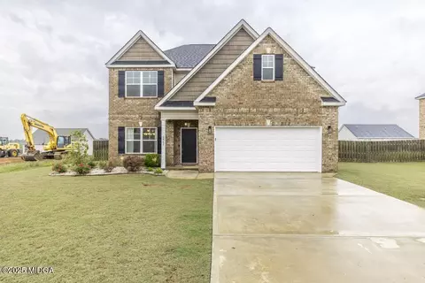 321 Harley Farms Dr, Bonaire, GA 31005