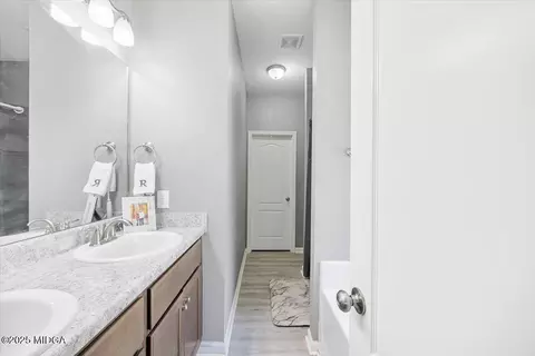 Entry Way - 317 Cypress Dr, Gray, GA 31032 photo 3 of 4