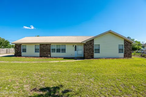 6408 Michael Dr, Lizella, GA 31052