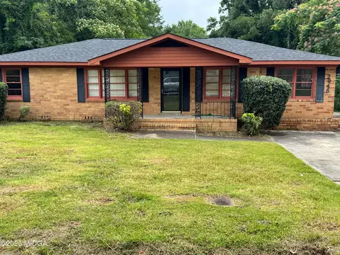 2948 Richard Dr, Macon, GA 31206