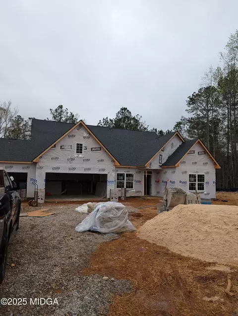 100 Longwood Dr, Fayetteville, GA 30215
