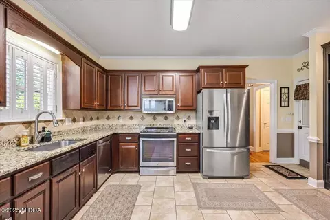 153 Spruce Ln, Gray, GA 31032 photo 9