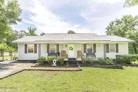 4782 Two Oak Dr, Macon, GA 31210