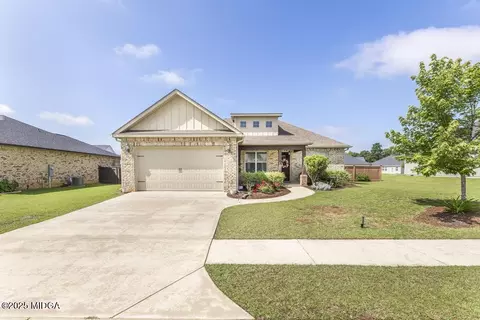 213 Barnyard Way, Perry, GA 31069 photo 2