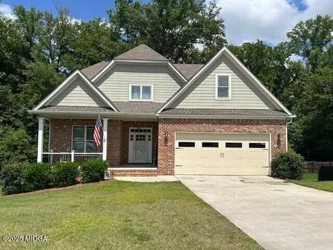 337 Carillon Ln, Macon, GA 31210
