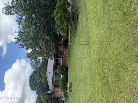 4056 Riggins Mill Rd, Macon, GA 31217