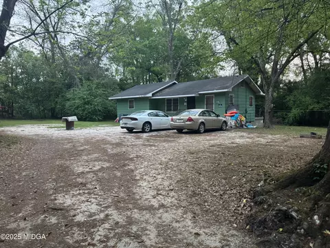963 Wallace Rd, Macon, GA 31217