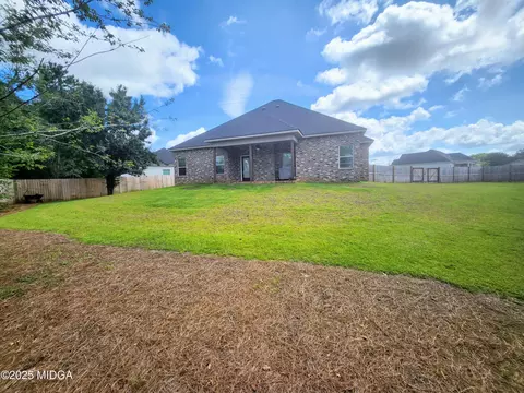 Exterior - 109 Raspberry Trl, Perry, GA 31069 photo 8 of 12