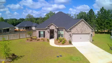 Exterior - 109 Raspberry Trl, Perry, GA 31069 photo 2 of 12