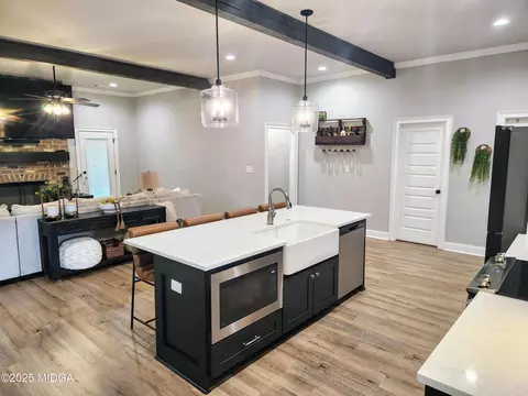 Kitchen - 109 Raspberry Trl, Perry, GA 31069 photo 1 of 9
