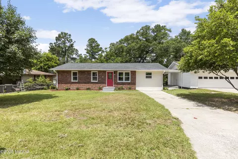 120 Kirkwood Cir, Warner Robins, GA 31088