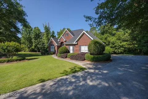 208 Troon W, Macon, GA 31210