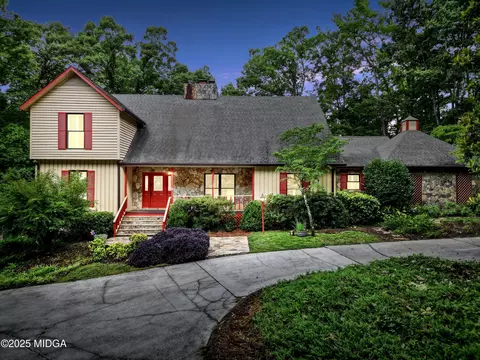 123 Eva Ln, Stockbridge, GA 30281