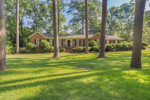 4871 Oxford Rd, Macon, GA 31210