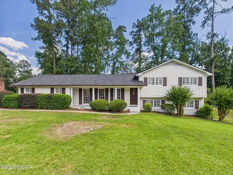 4630 Glenwood Dr, Macon, GA 31210