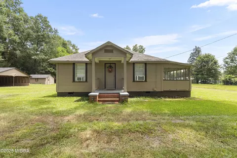 5460 Jeffersonville Rd, Dry Branch, GA 31020